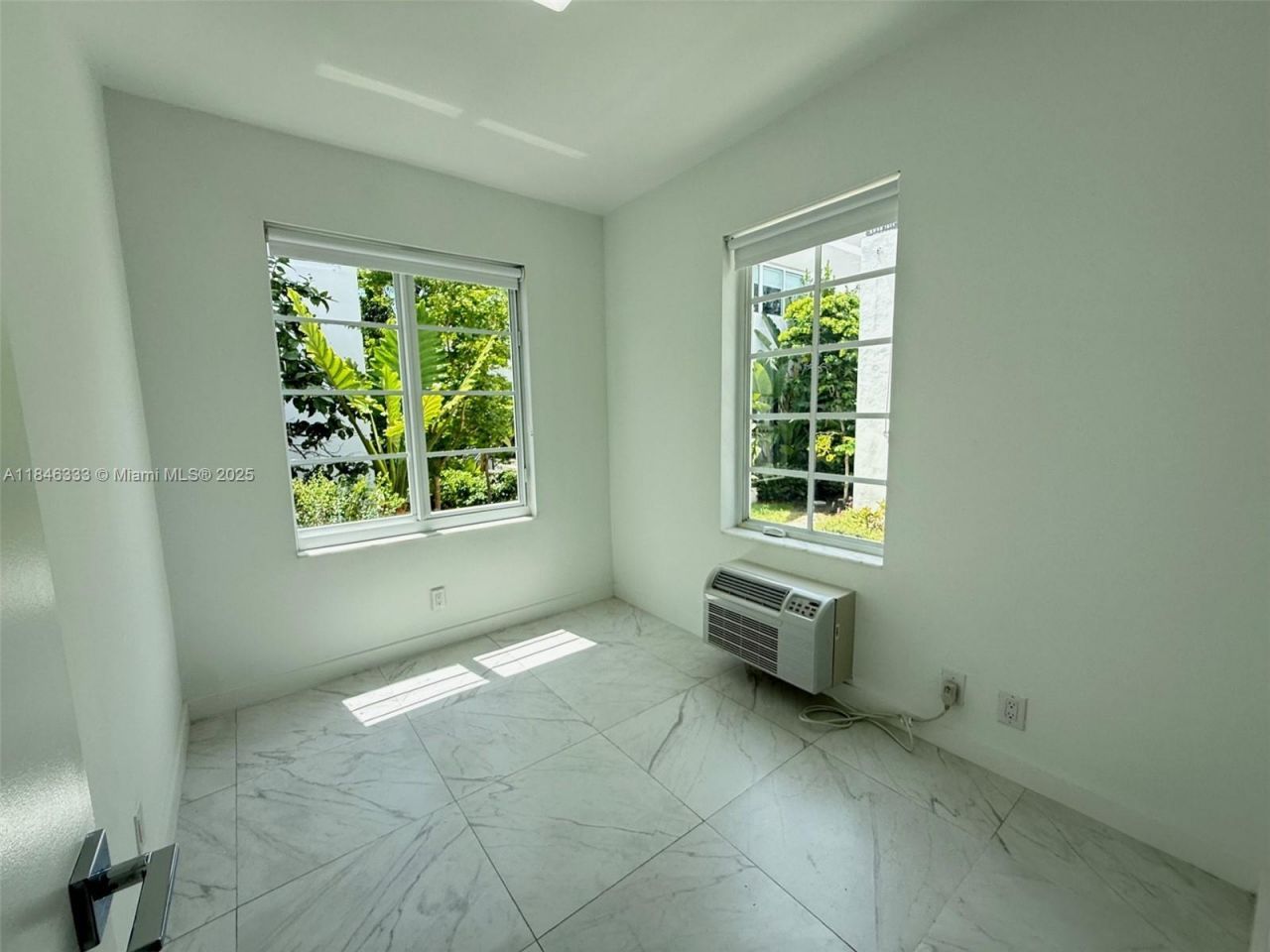 1552 Euclid Ave, Unit 2, Miami Beach, FL 33139 Photo