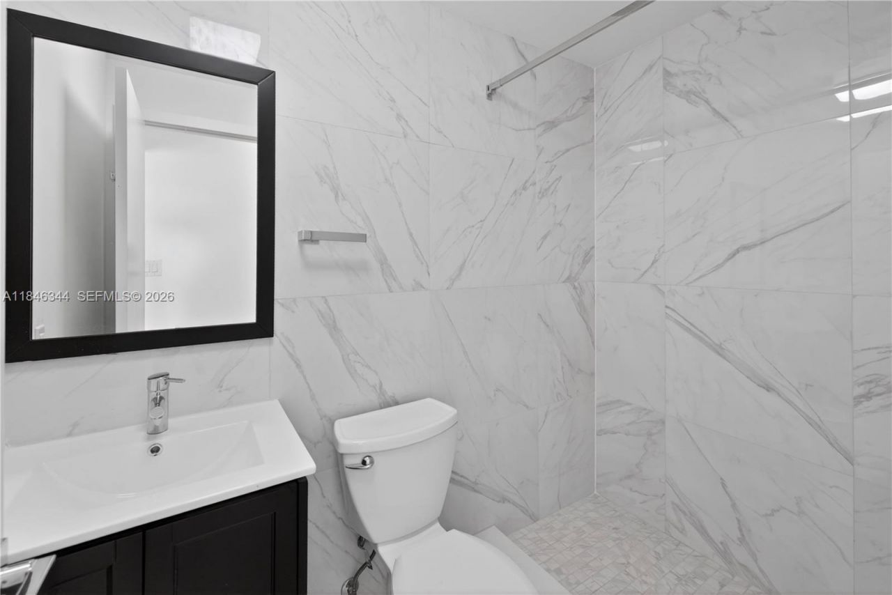 1552 Euclid Ave, Unit 4, Miami Beach, FL 33139 Photo
