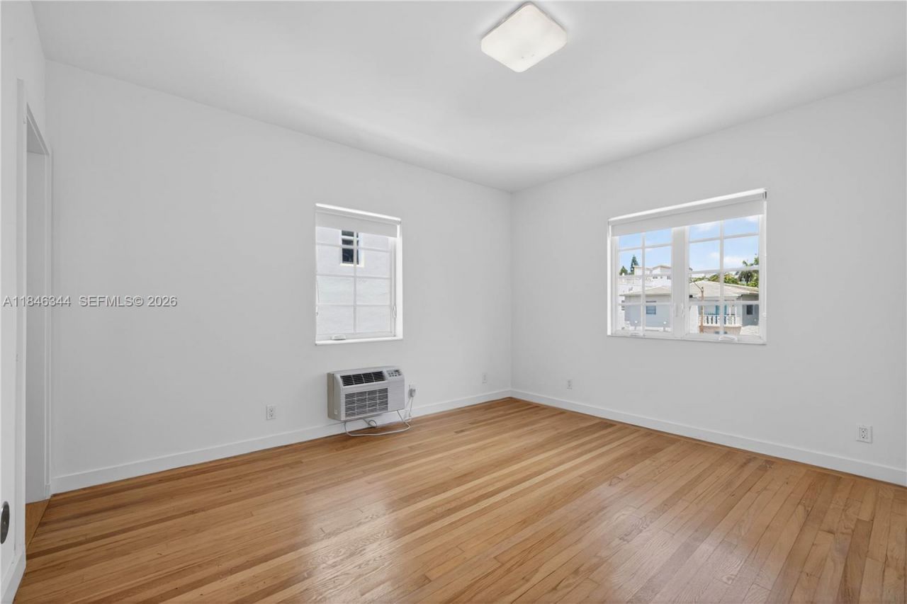 1552 Euclid Ave, Unit 4, Miami Beach, FL 33139 Photo