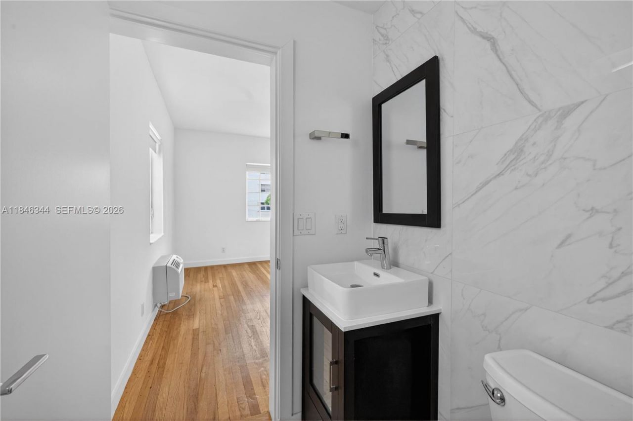 1552 Euclid Ave, Unit 4, Miami Beach, FL 33139 Photo