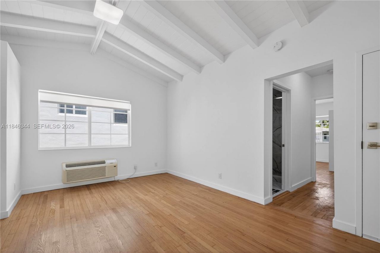1552 Euclid Ave, Unit 4, Miami Beach, FL 33139 Photo