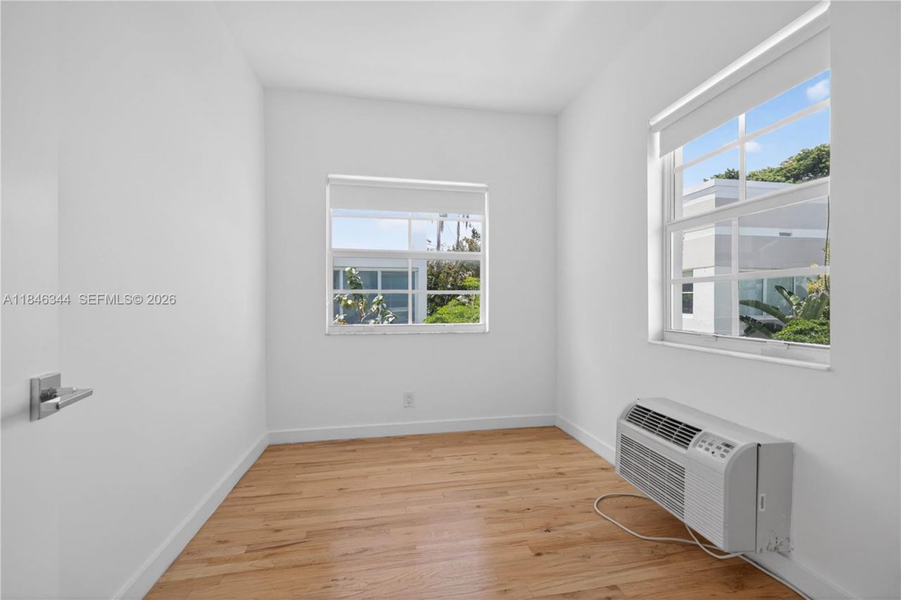 1552 Euclid Ave, Unit 4, Miami Beach, FL 33139 Photo