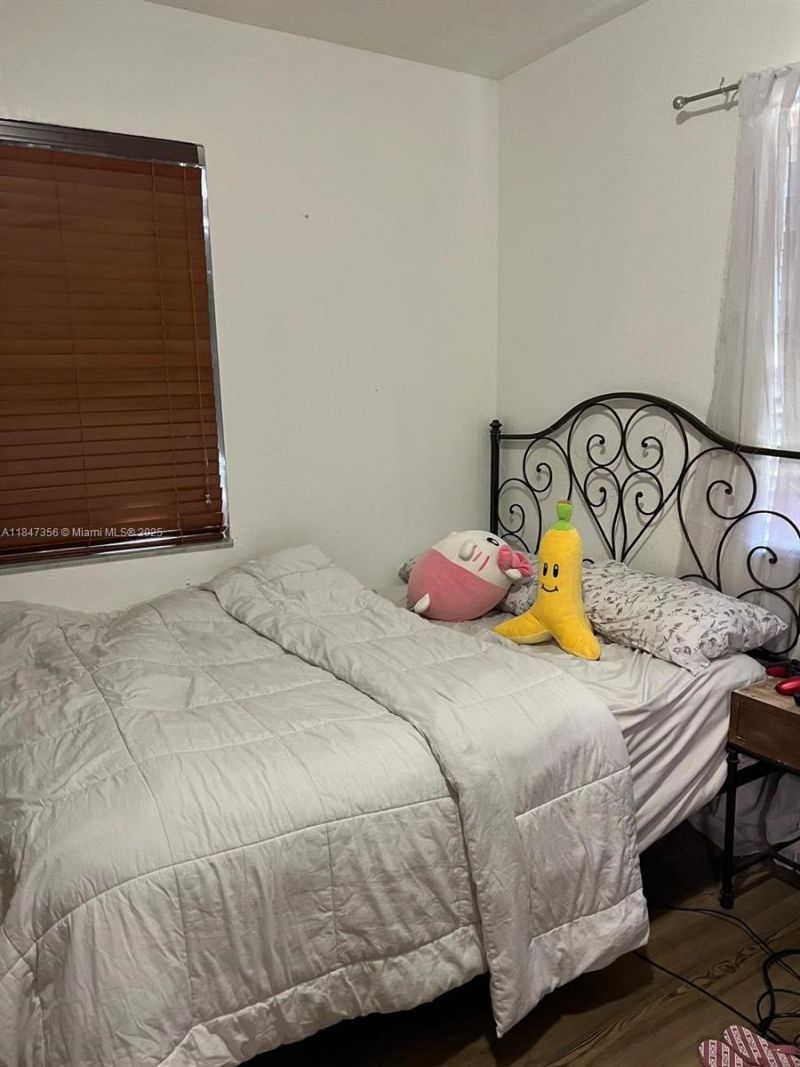 12431 SW 195th Ter, Miami, FL 33177 Photo