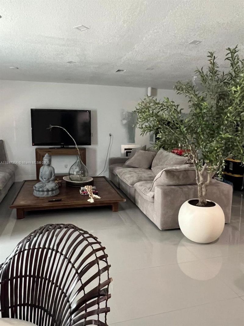 12431 SW 195th Ter, Miami, FL 33177 Photo