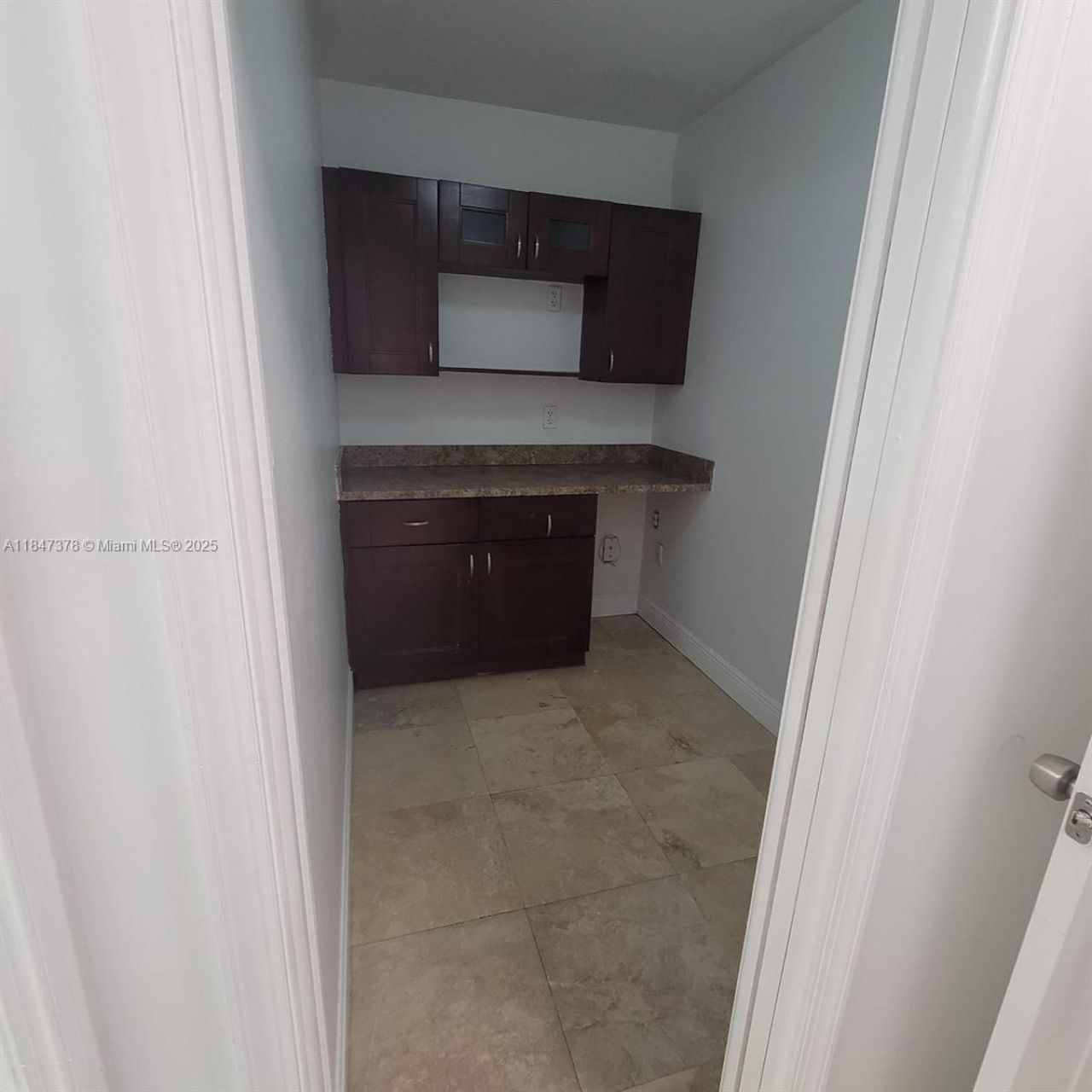 6355 SW 8th St, Unit 2-E, Miami, FL 33144 Photo