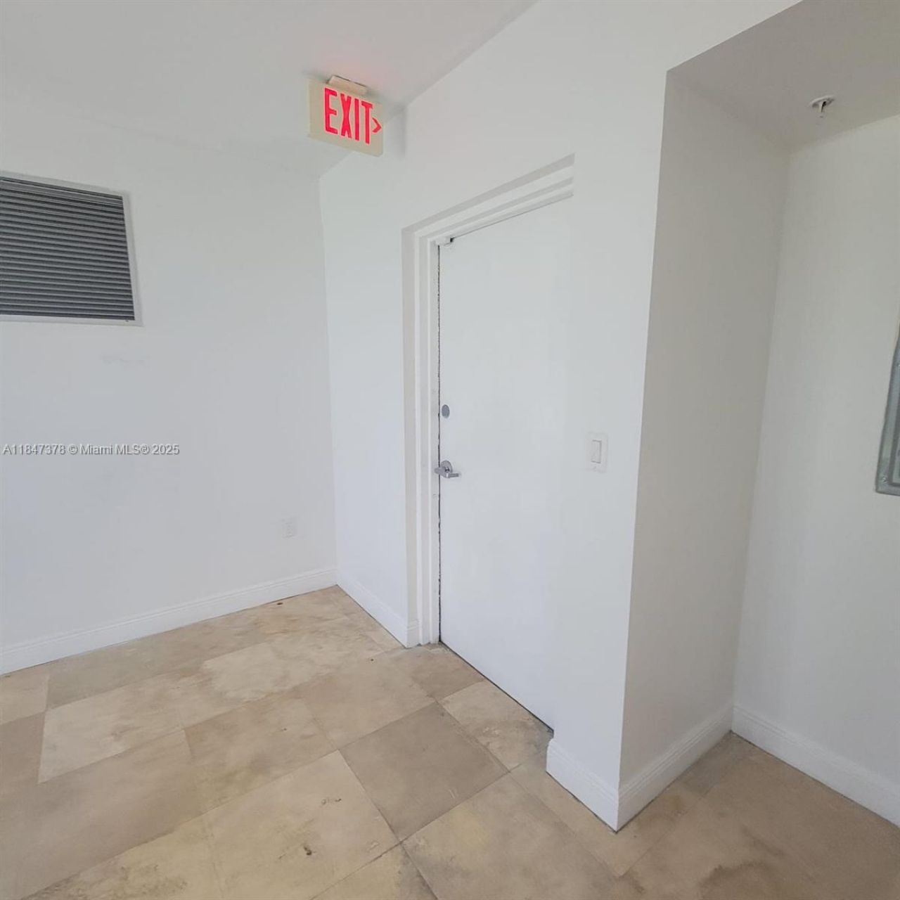 6355 SW 8th St, Unit 2-E, Miami, FL 33144 Photo