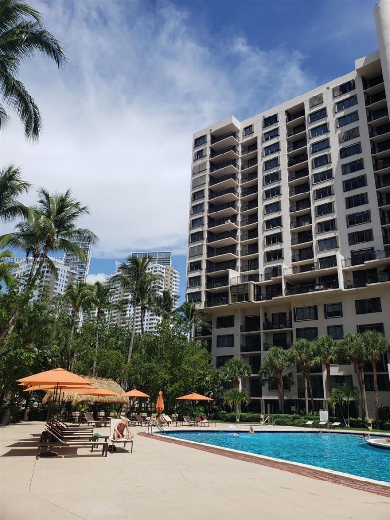 540 Brickell Key Dr, Unit 1524, Miami, FL 33131 Photo