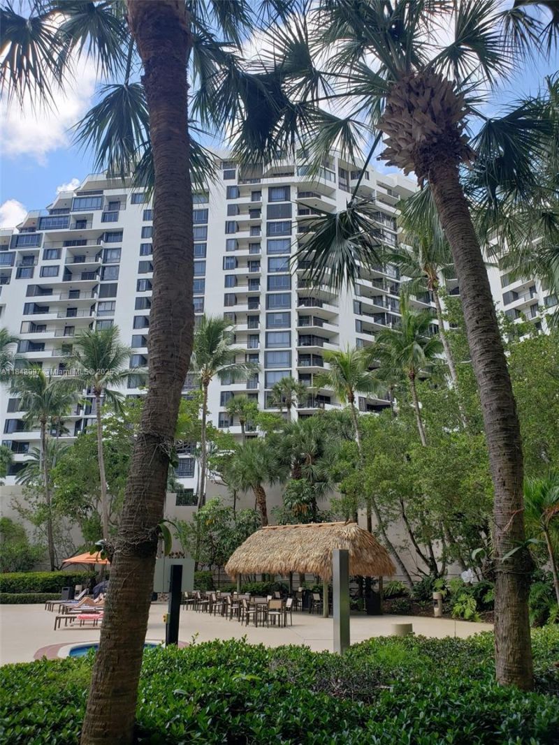 540 Brickell Key Dr, Unit 1524, Miami, FL 33131 Photo