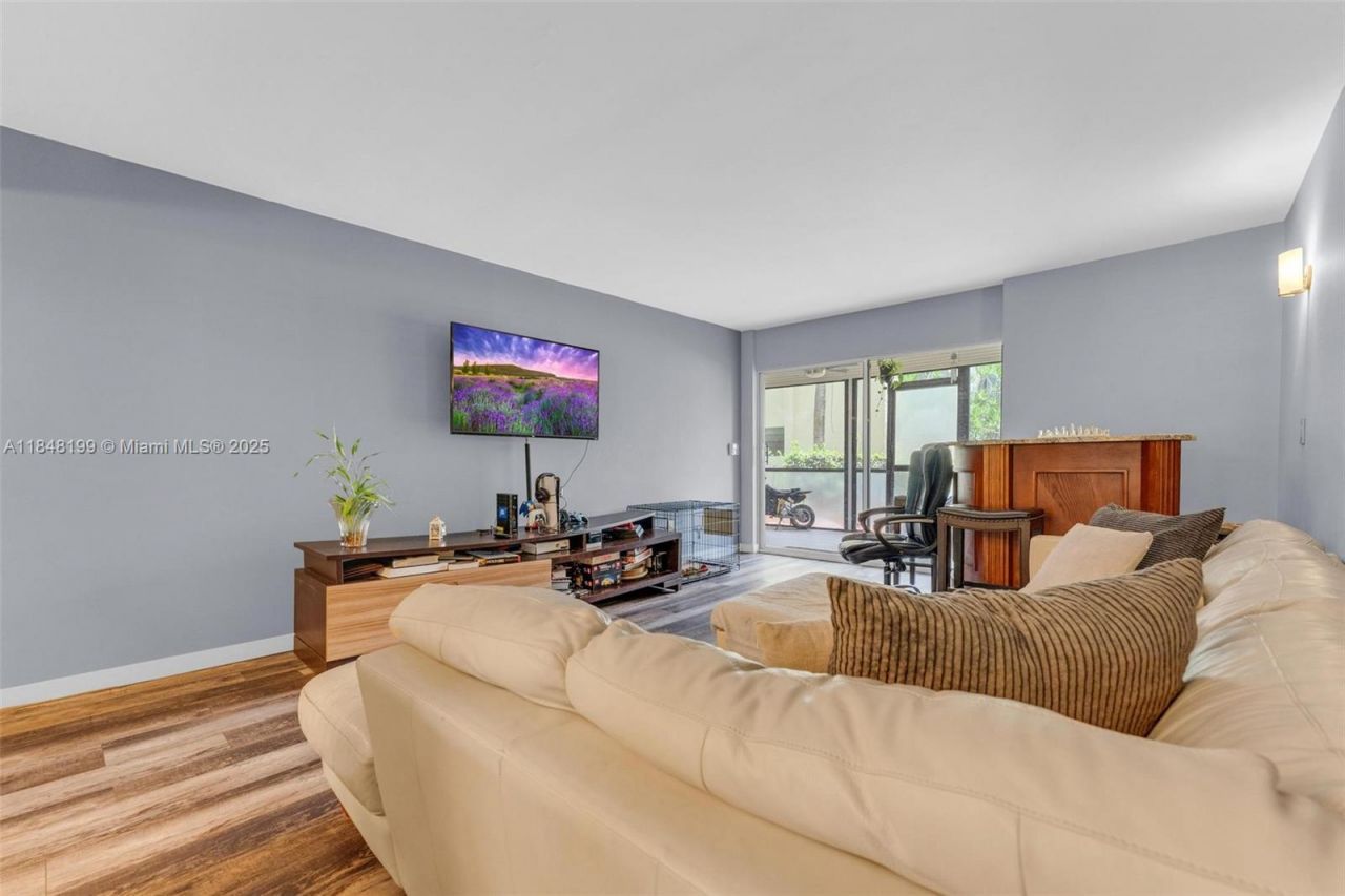 23380 Carolwood Ln, Unit 101, Boca Raton, FL 33428 Photo