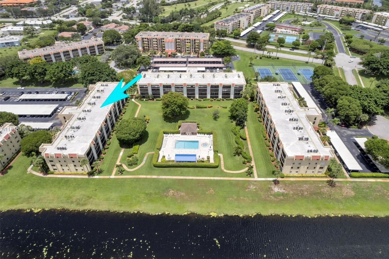 23380 Carolwood Ln, Unit 101, Boca Raton, FL 33428 Photo