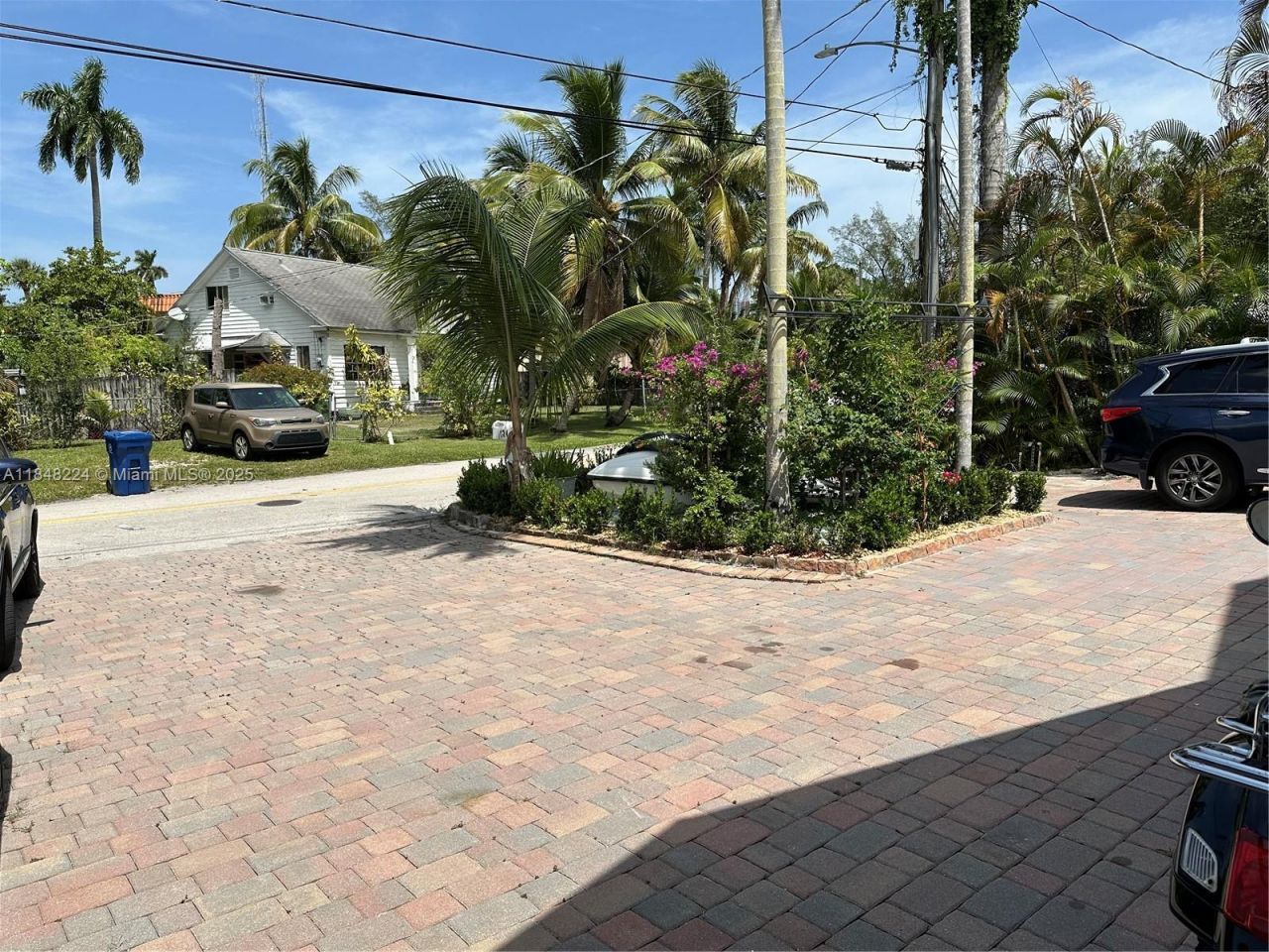 1524 Argyle Dr, Fort Lauderdale, FL 33312 Photo