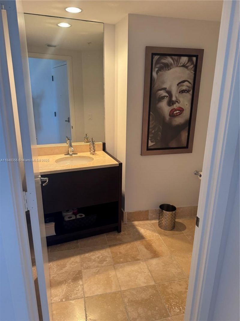 18201 Collins Ave, Unit 604, Sunny Isles Beach, FL 33160 Photo
