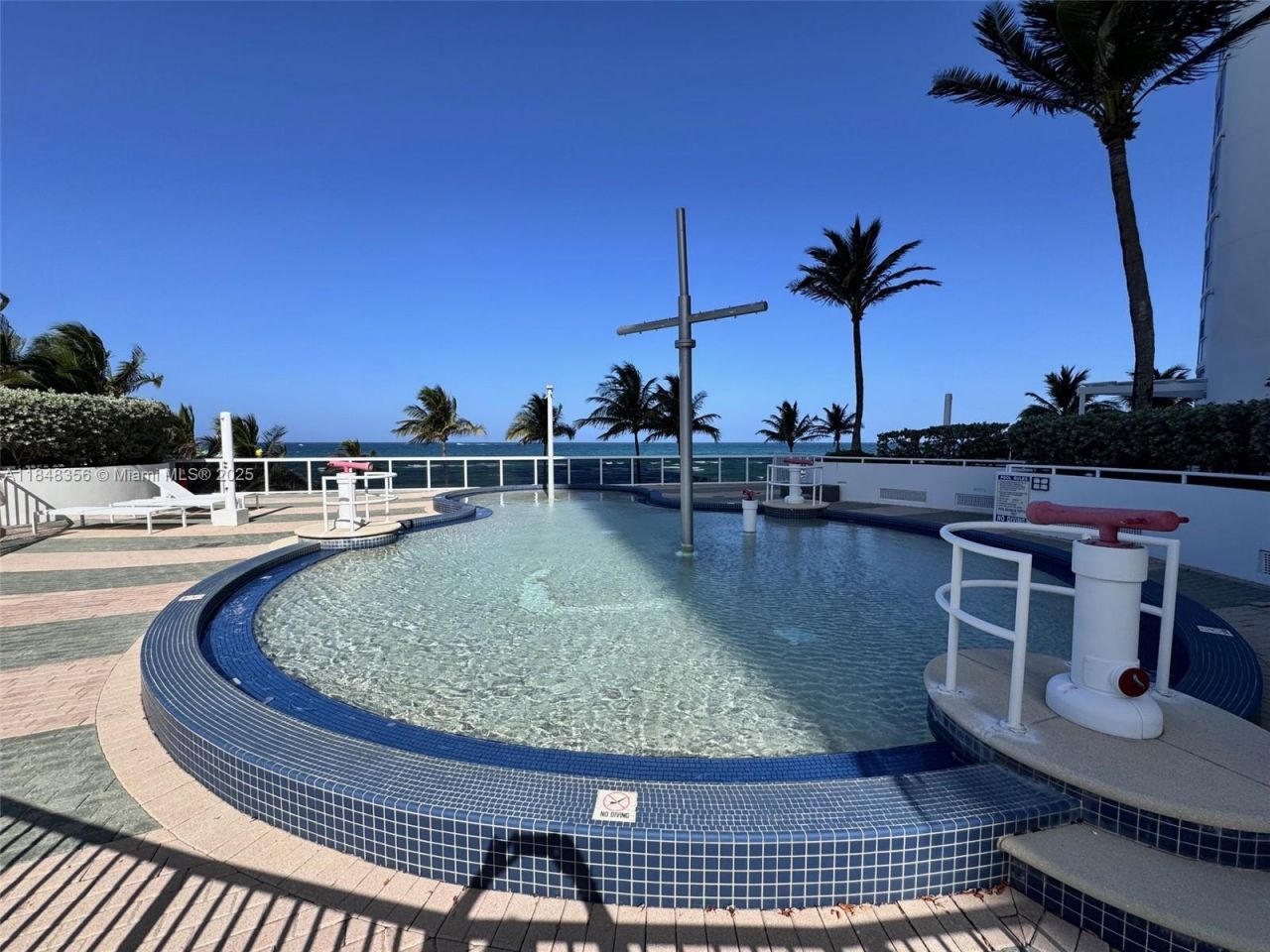 18201 Collins Ave, Unit 604, Sunny Isles Beach, FL 33160 Photo