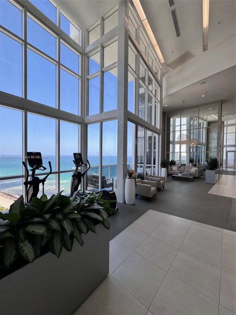 18201 Collins Ave, Unit 604, Sunny Isles Beach, FL 33160 Photo