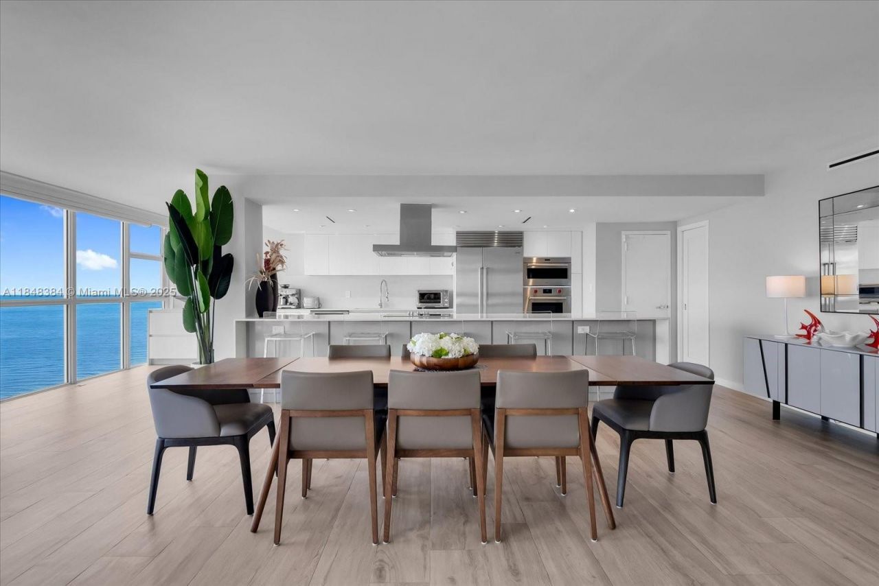 600 Grapetree Dr, Unit 11CN, Key Biscayne, FL 33149 Photo