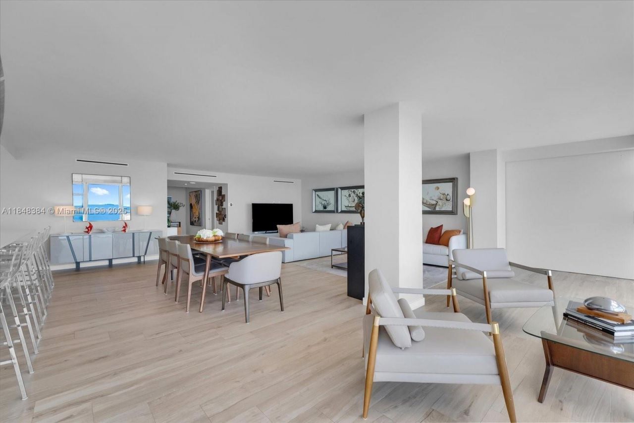 600 Grapetree Dr, Unit 11CN, Key Biscayne, FL 33149 Photo