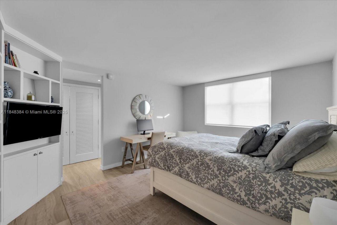 600 Grapetree Dr, Unit 11CN, Key Biscayne, FL 33149 Photo