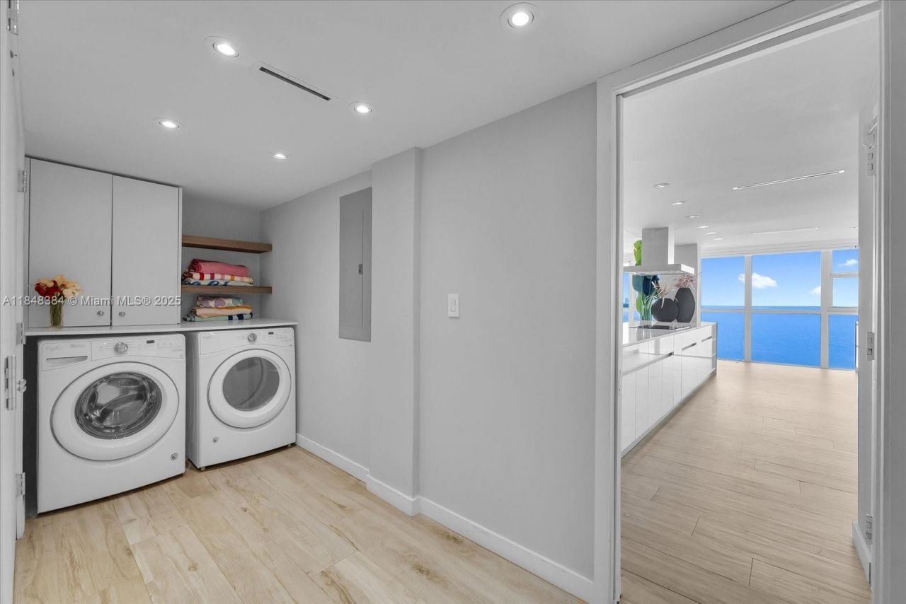 600 Grapetree Dr, Unit 11CN, Key Biscayne, FL 33149 Photo