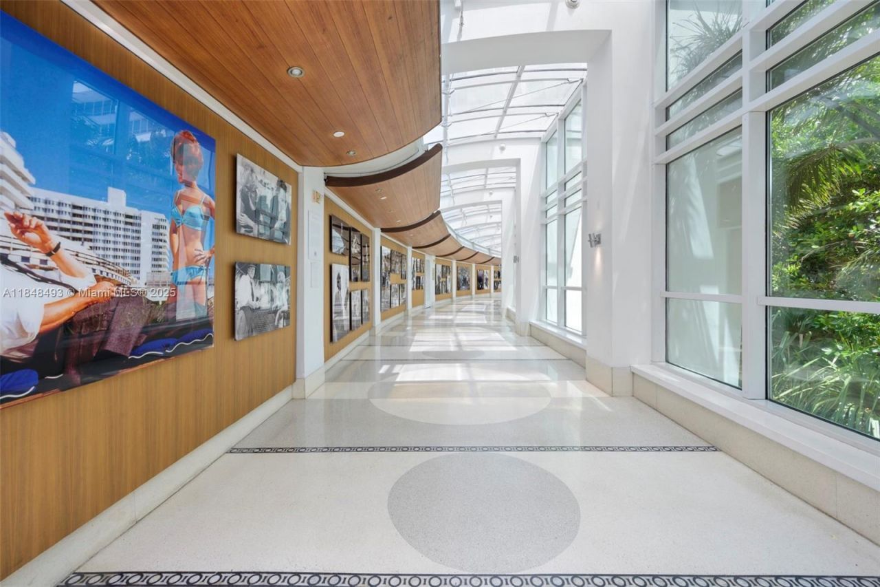 4391 Collins Ave, Unit 1605, Miami Beach, FL 33140 Photo