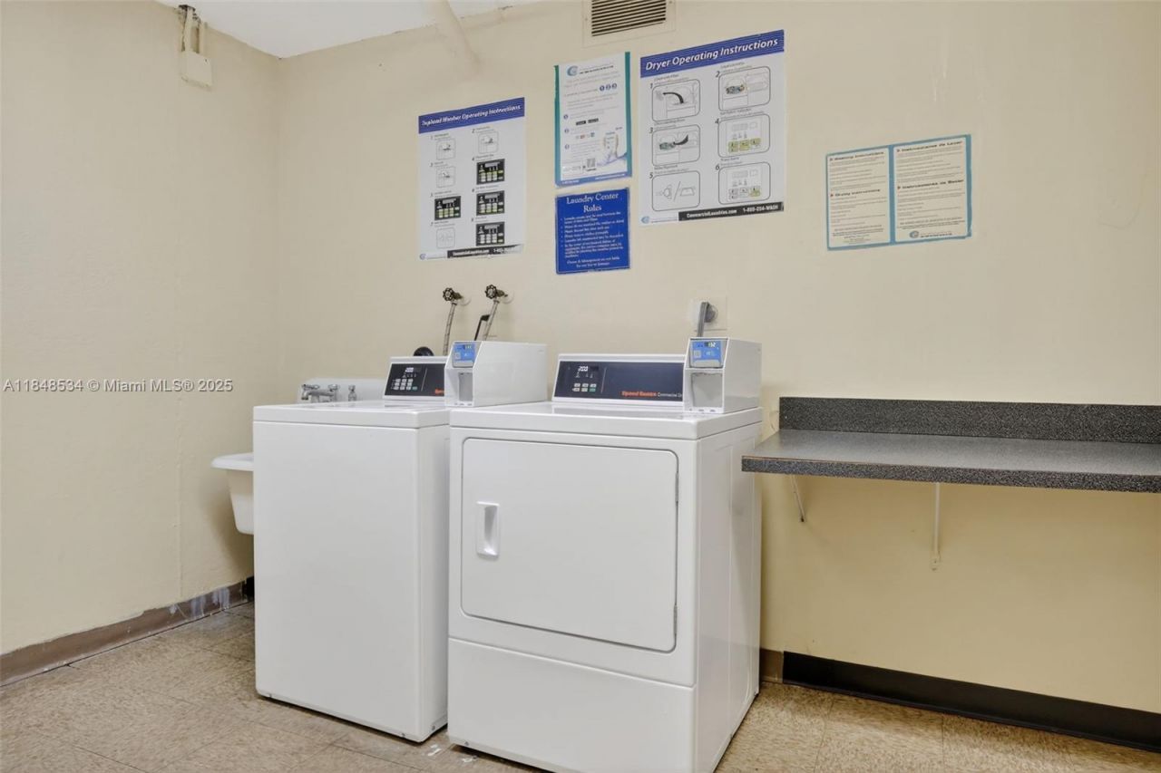 2750 NE 183rd St, Unit 506, Aventura, FL 33160 Photo