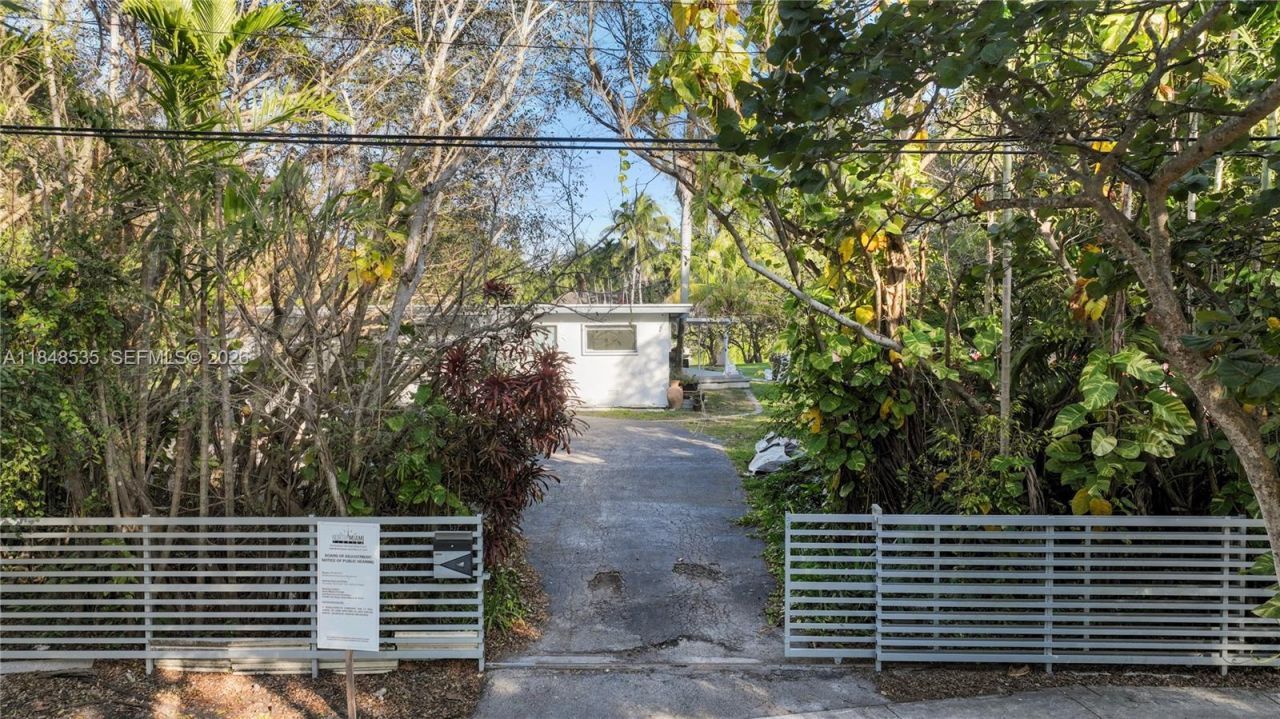 12599 NE 2nd Ave, North Miami, FL 33161 Photo