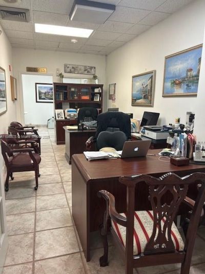 5601 Collins Ave, Miami Beach, FL 33140 Photo