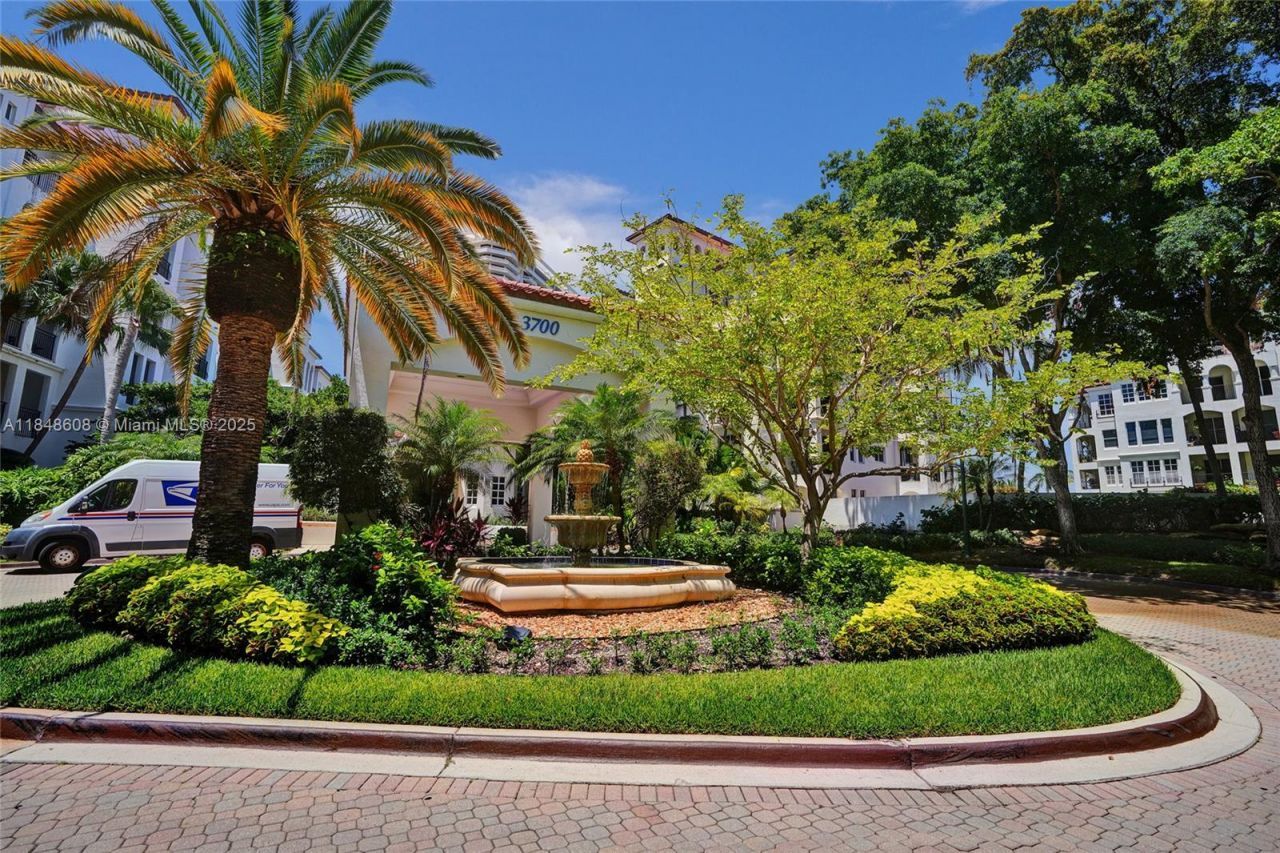 3700 Island Blvd, Unit C206, Aventura, FL 33160 Photo