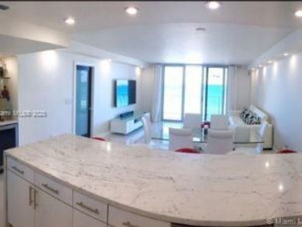 5701 Collins Ave, Unit 1008, Miami Beach, FL 33140