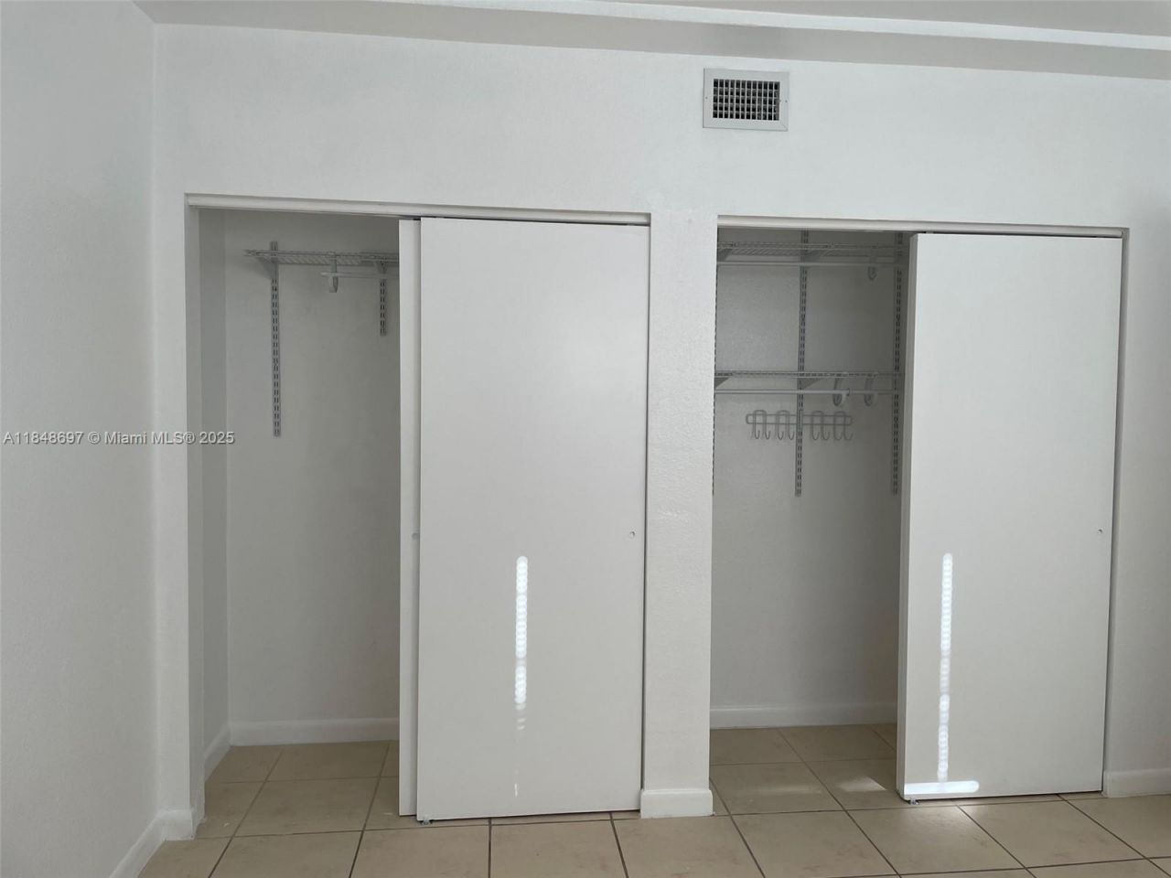 Please Call For Address, Unit 310, Miami Beach, FL 33141 Photo
