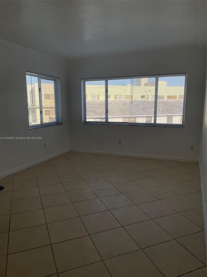 Please Call For Address, Unit 310, Miami Beach, FL 33141 Photo