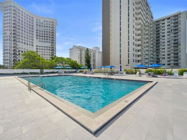 5601 Collins Ave, Unit 511, Miami Beach, FL 33140