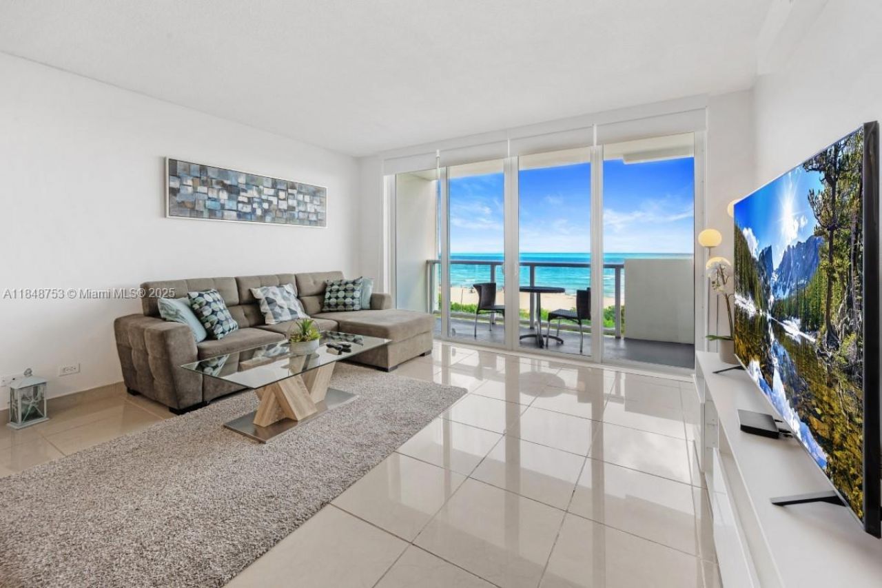 5601 Collins Ave, Unit 511, Miami Beach, FL 33140 Photo