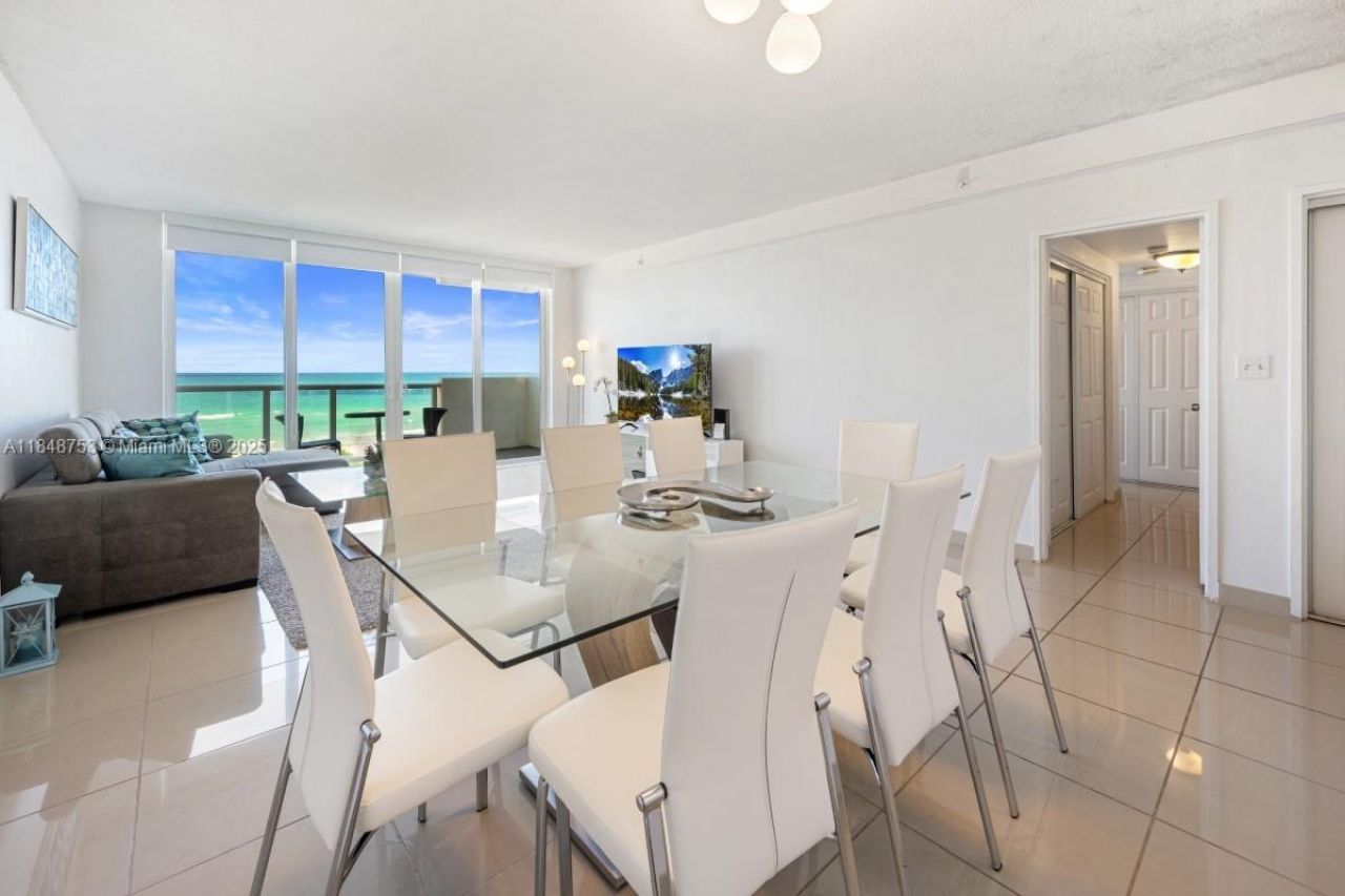 5601 Collins Ave, Unit 511, Miami Beach, FL 33140 Photo