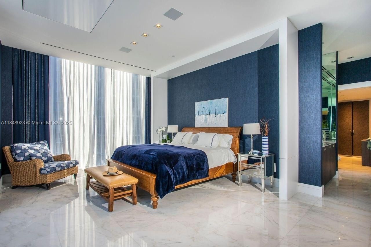 17141 Collins Ave, Unit 1001, Sunny Isles Beach, FL 33160 Photo