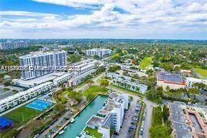 1631 NE 114th St, Unit 112, Miami, FL 33181 Photo