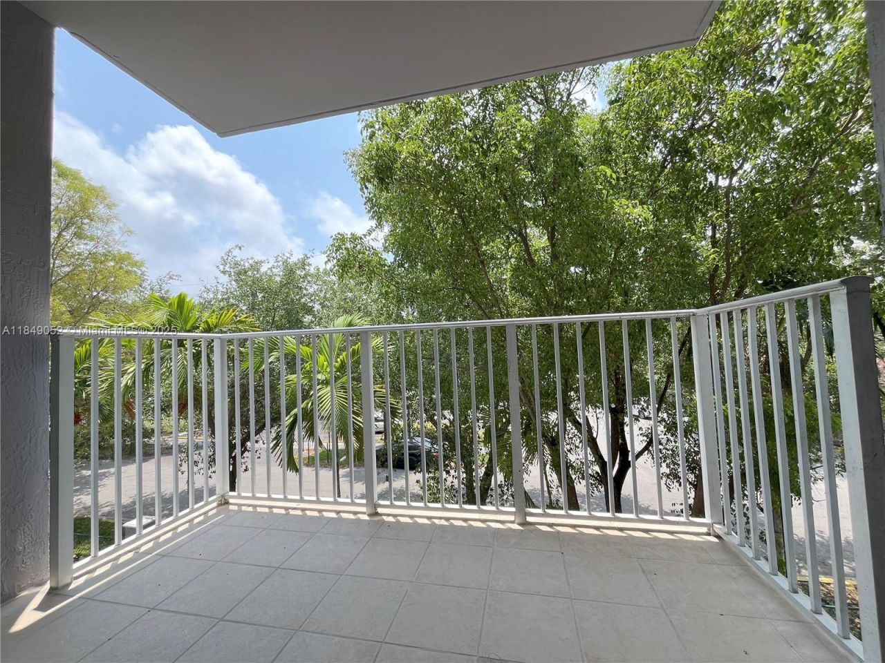 2415 NW 16th St Rd, Unit 303-1, Miami, FL 33125 Photo