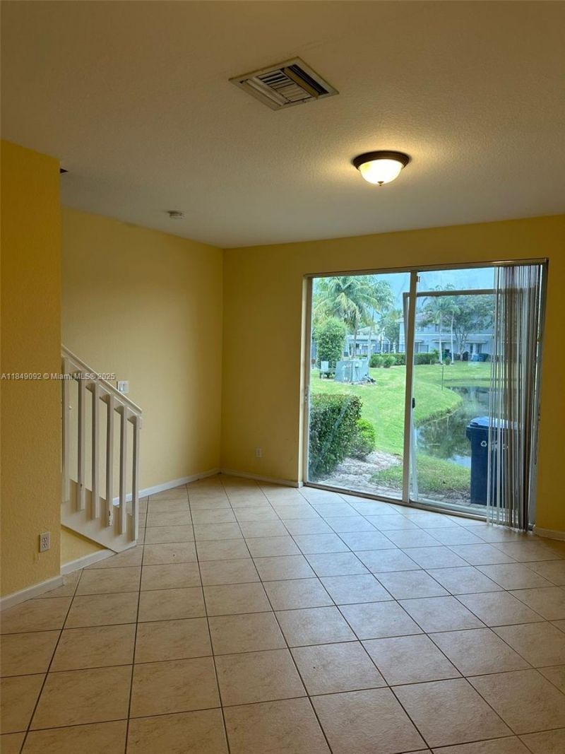 3593 NW 13th St, Unit 3593, Lauderhill, FL 33311 Photo
