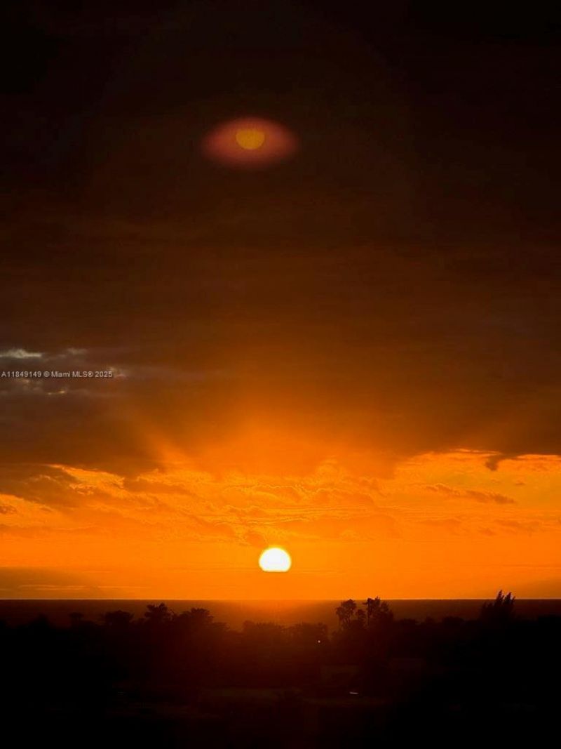 20505 E Country Club Dr, Unit 835, Aventura, FL 33180 Photo