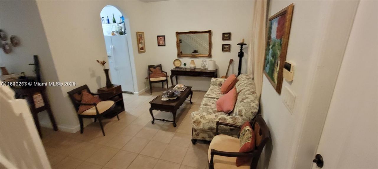 1655 NE 33rd Rd, Unit 108-4, Homestead, FL 33033 Photo