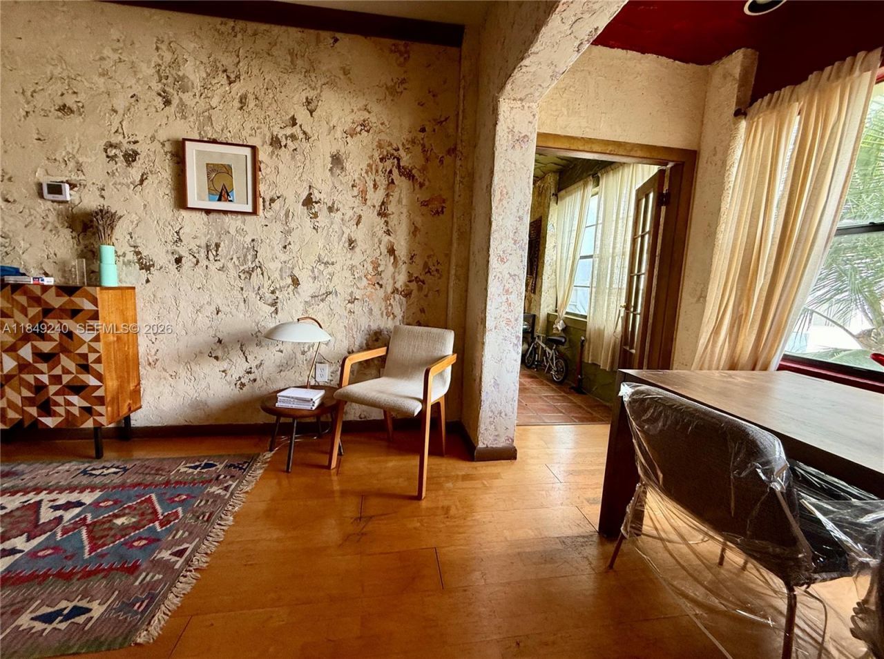 934 Michigan Ave, Unit 304, Miami Beach, FL 33139 Photo