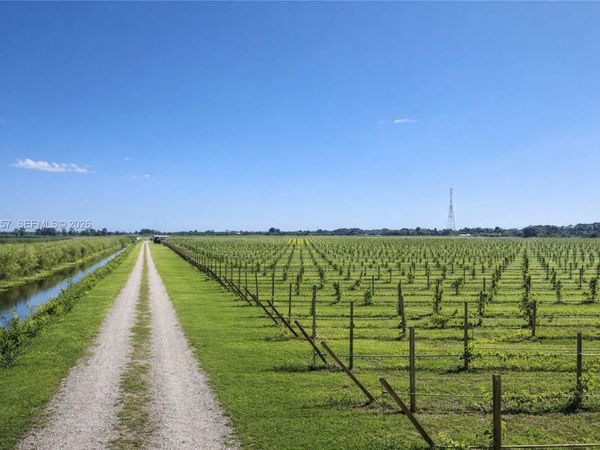 595 N HEADER CANAL ROAD, Fort Pierce, FL 34945