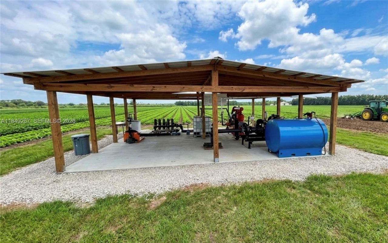 595 N Header Canal Road, Fort Pierce, FL 34945 Photo