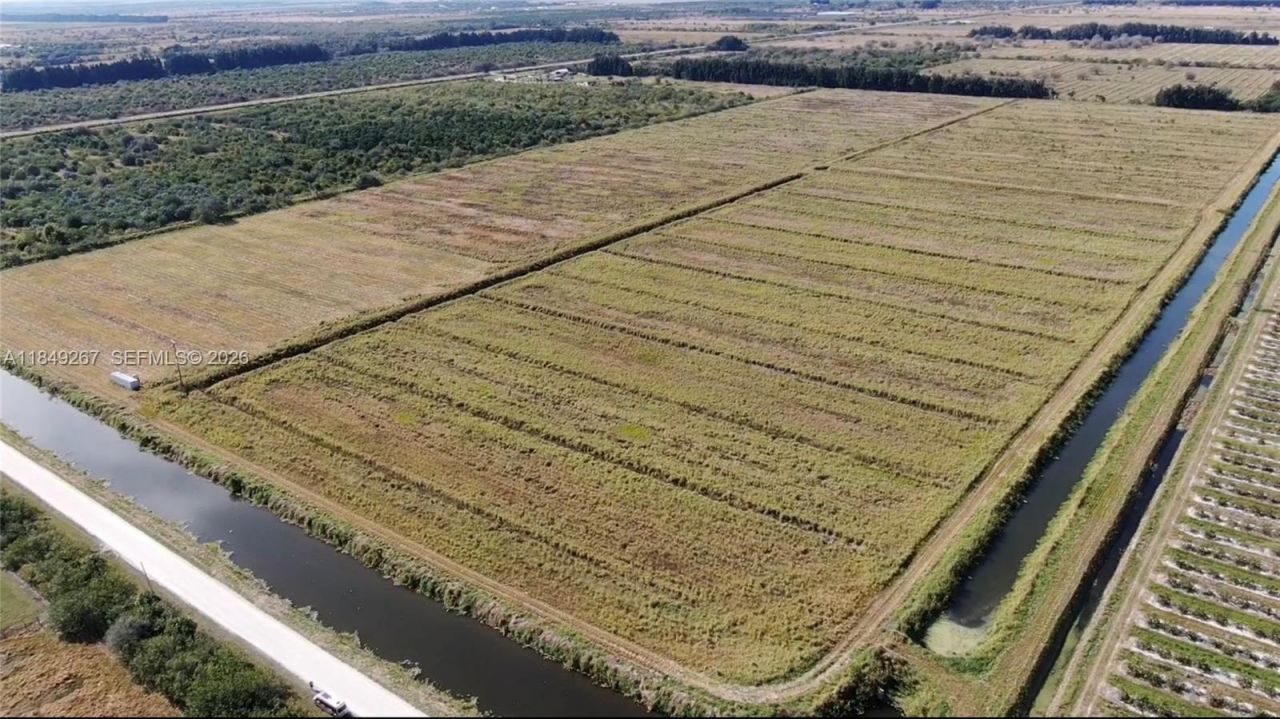 595 N Header Canal Road, Fort Pierce, FL 34945 Photo