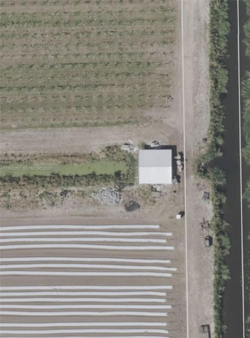 595 N Header Canal Road, Fort Pierce, FL 34945 Photo