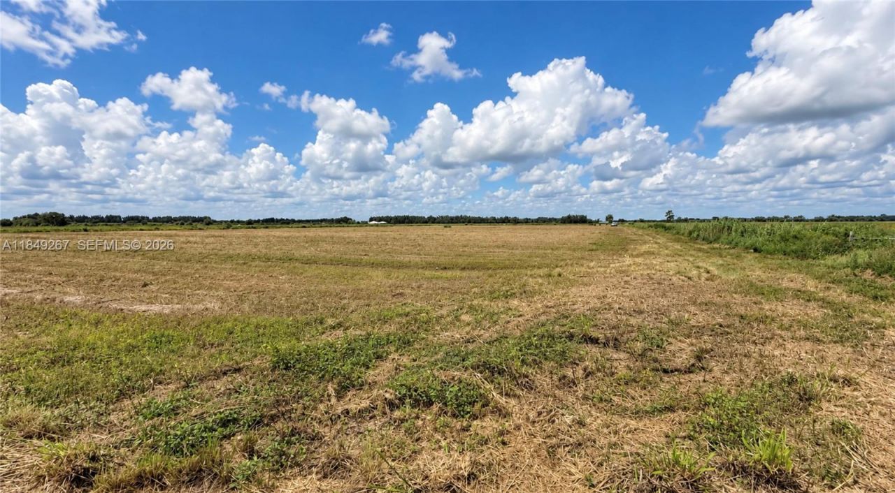 595 N Header Canal Road, Fort Pierce, FL 34945 Photo