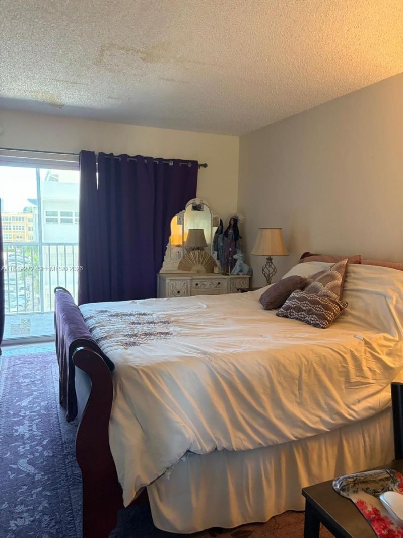 215 SE 3rd Ave, Unit 403A, Hallandale Beach, FL 33009 Photo