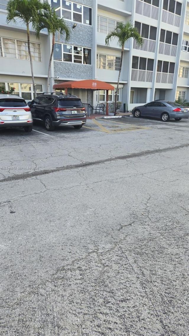 215 SE 3rd Ave, Unit 403A, Hallandale Beach, FL 33009 Photo