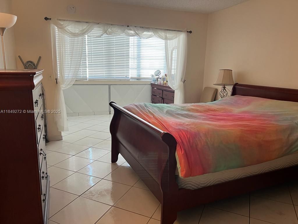 215 SE 3rd Ave, Unit 403A, Hallandale Beach, FL 33009 Photo