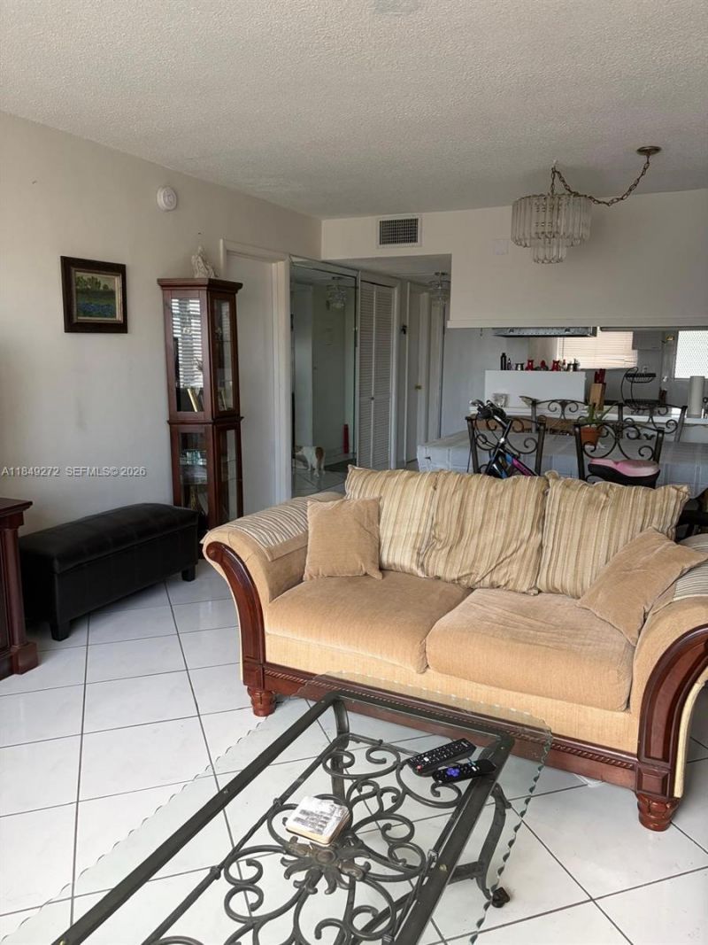 215 SE 3rd Ave, Unit 403A, Hallandale Beach, FL 33009 Photo