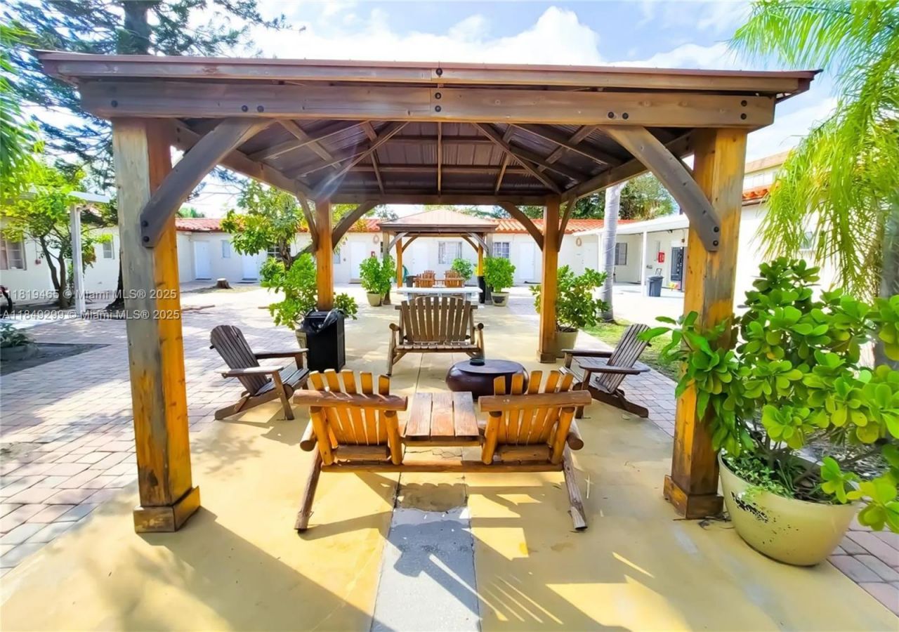 380 S Federal Hwy, Dania Beach, FL 33004 Photo